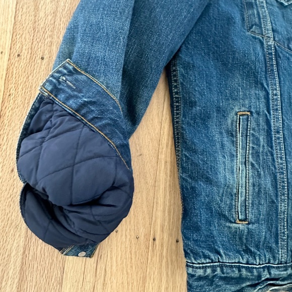 Unisex Sherpa Trucker - Picture 4 of 4